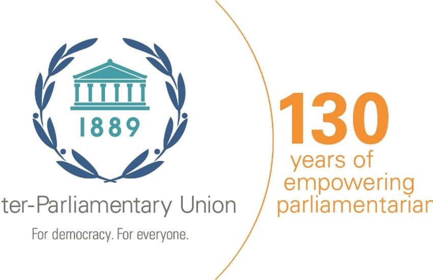 Logo du 130e anniversaire de l'UIP