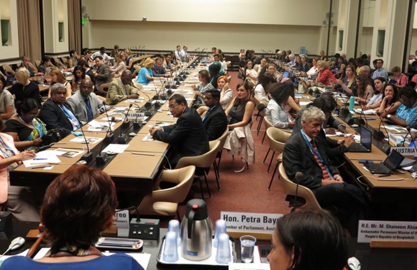 A full room at the IPU side event. 