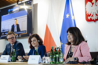 Warsaw regional seminar