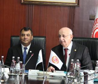 Le Président de l'UIP en visite en Turqui.

