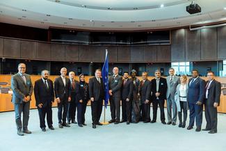 Le Comité de pilotage de la Conférence parlementaire sur l'OMC a 
réaffirmé son soutien à "un système commercial multilatéral ouvert et 
fondé sur des règles".  © Parlement européen

